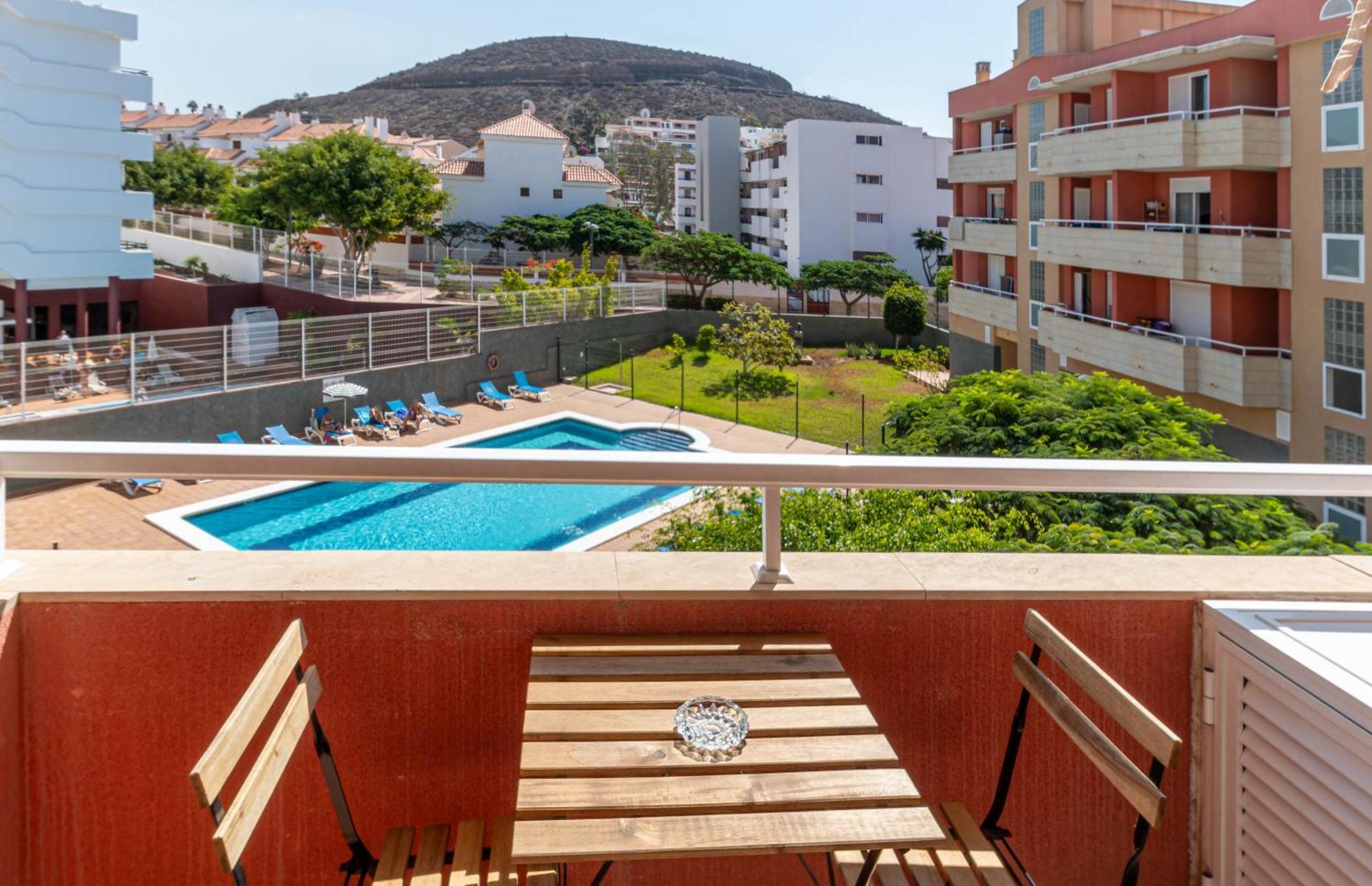 Comodo Y Tranquilo Alojamiento En El Complejo El Navegante Apartment Arona  Ngoại thất bức ảnh